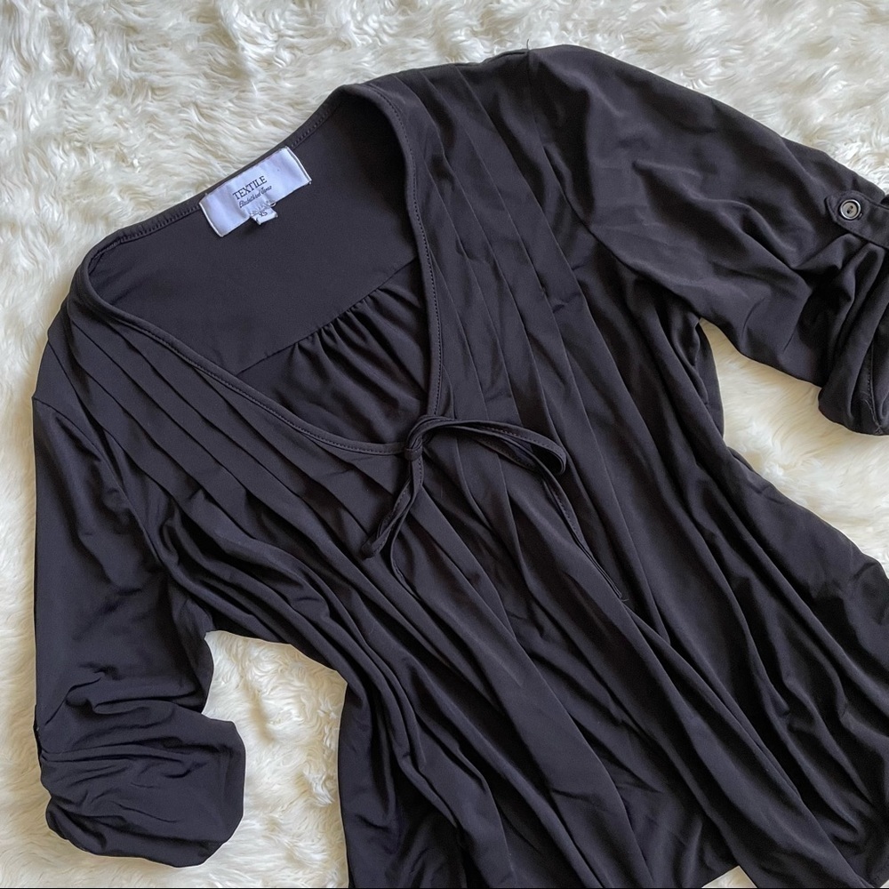 Textile Elizabeth & James Blouse Pleated Front Open Front Tie Top Black XS
